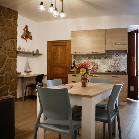 Cortilia Holiday House Чефалу Екстериор снимка