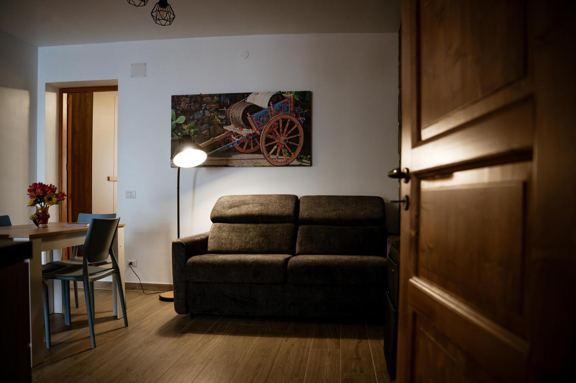 Cortilia Holiday House Чефалу Екстериор снимка
