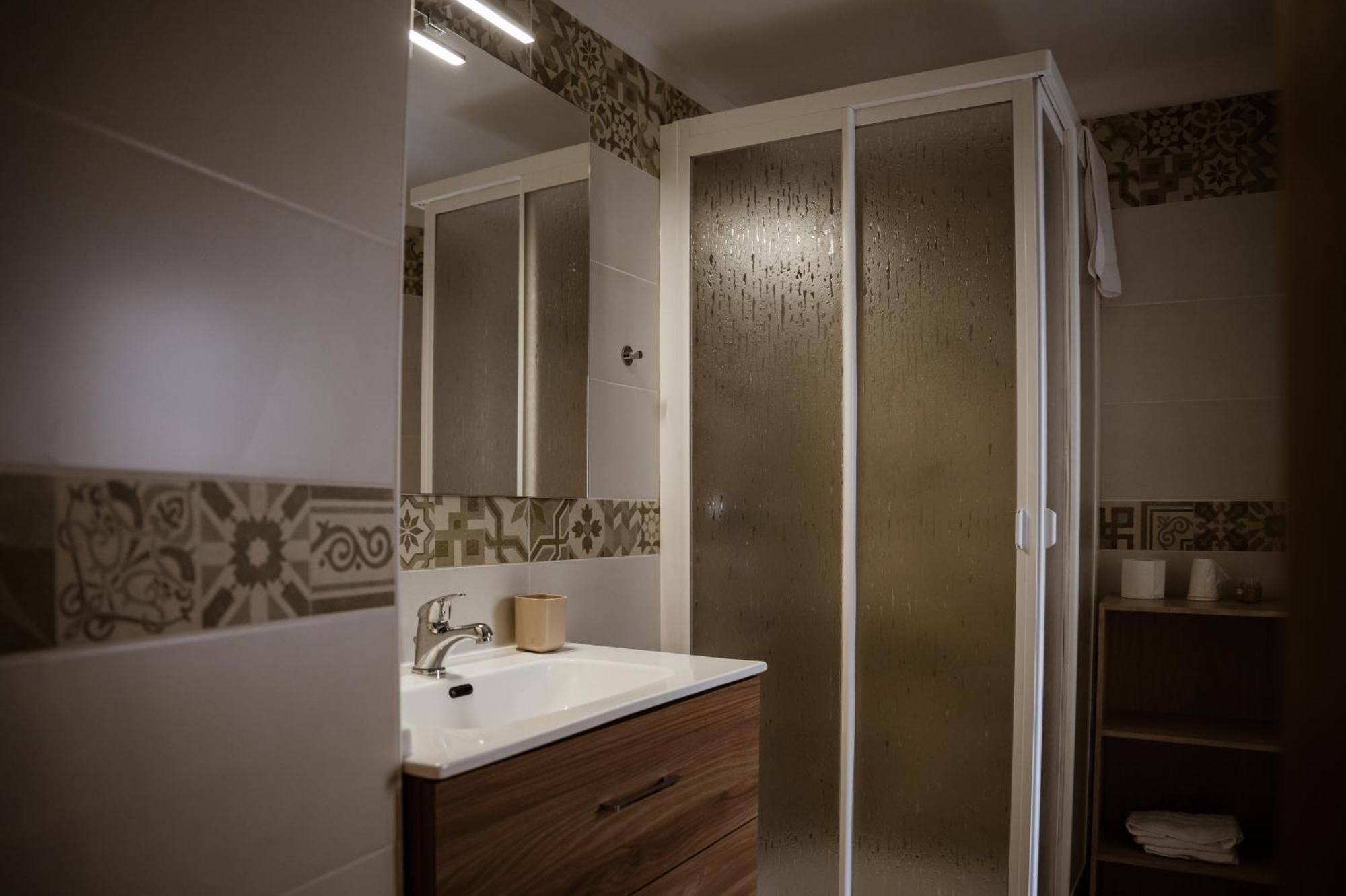 Cortilia Holiday House Чефалу Екстериор снимка