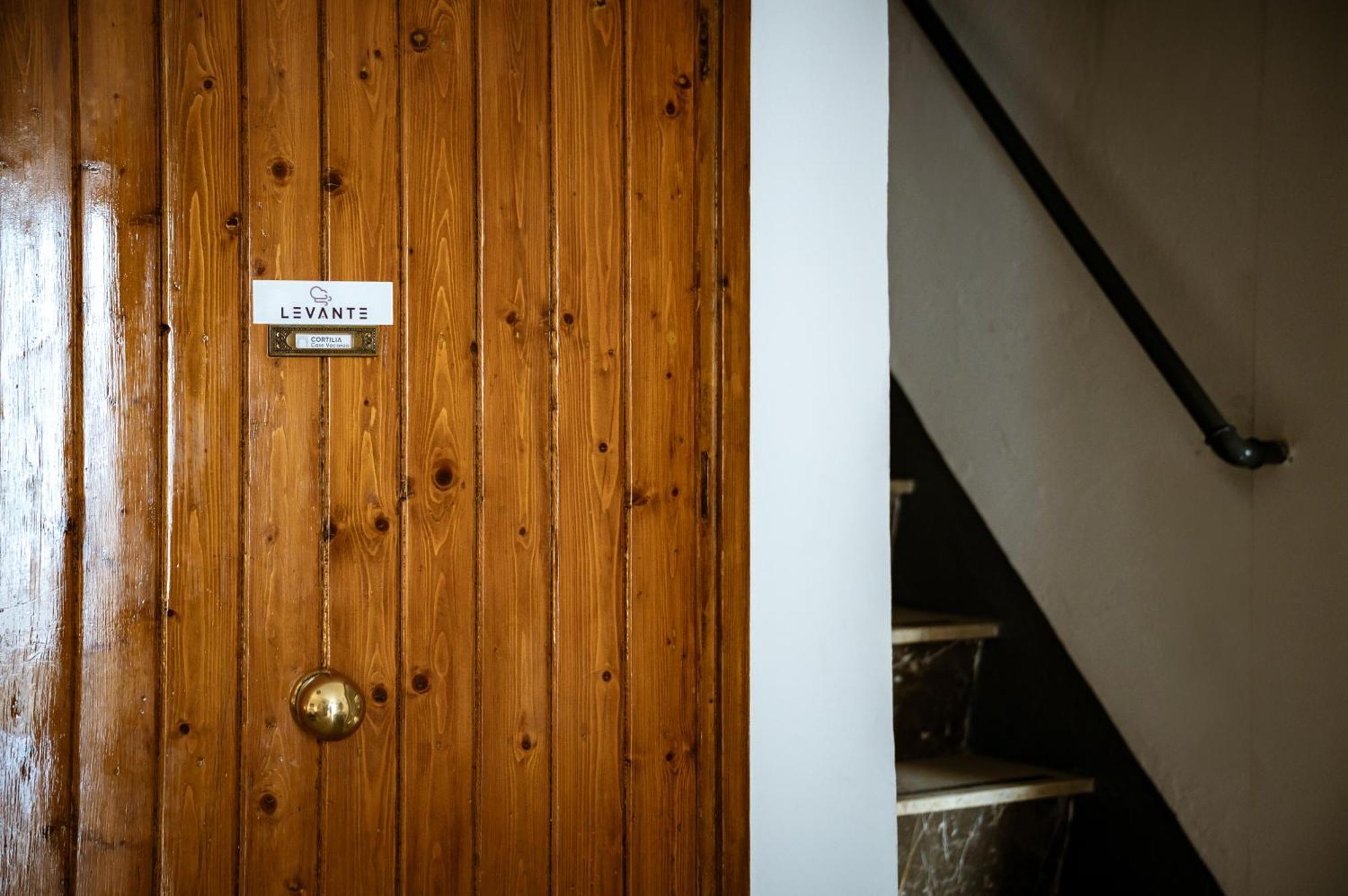 Cortilia Holiday House Чефалу Екстериор снимка